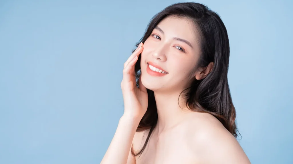 ハリのある肌の女性